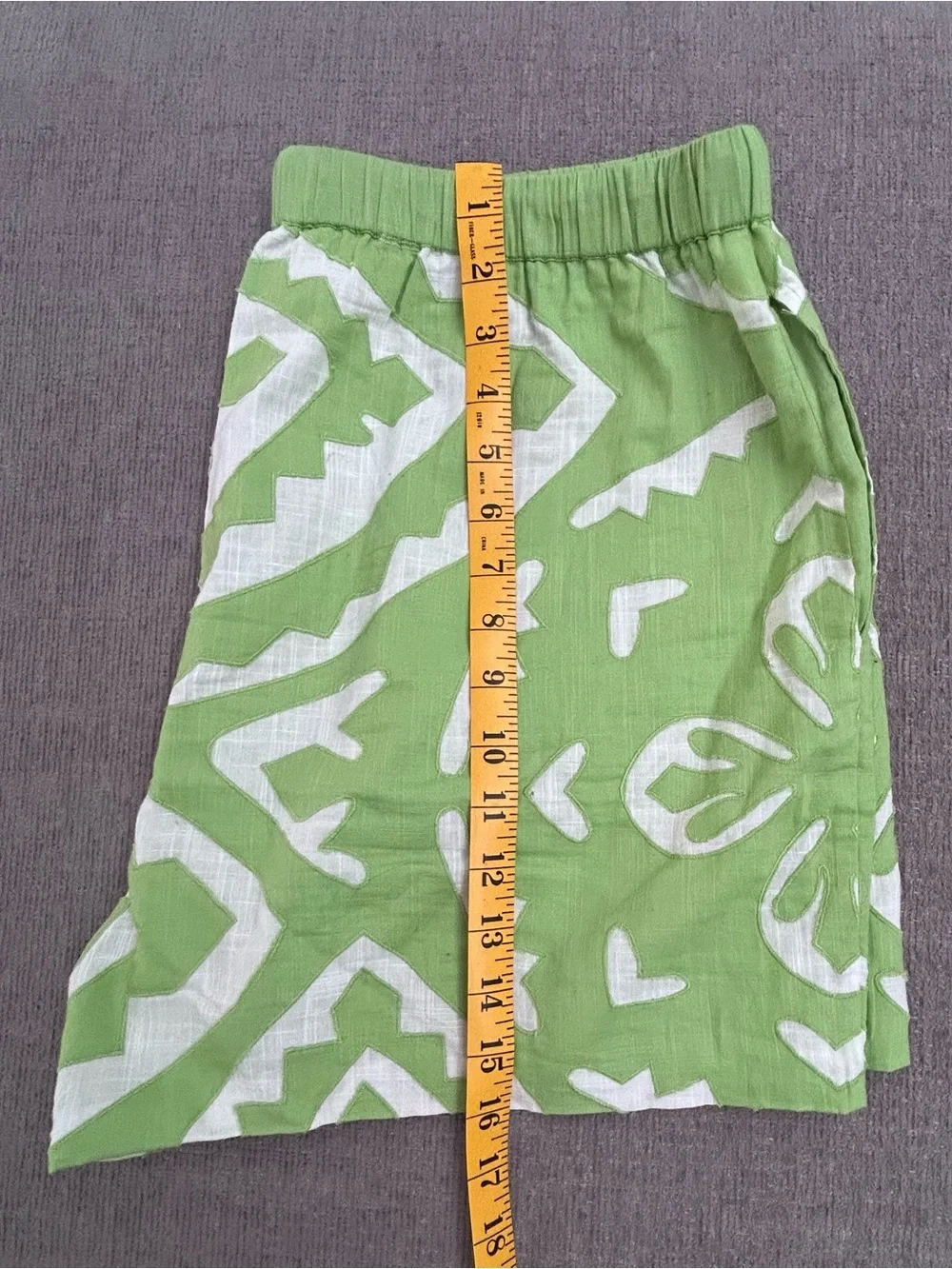 Women’s Athletic Shorts in Green and White - Lightweight Drawstring